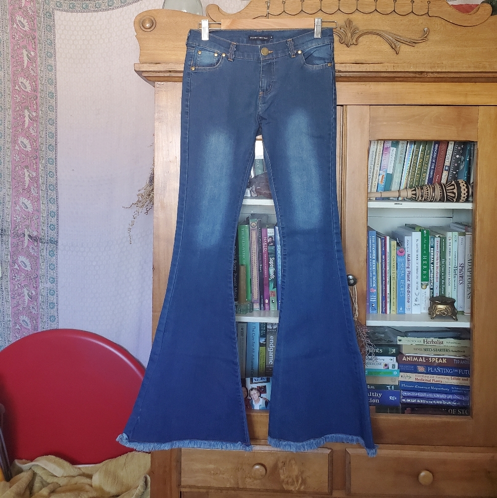 Brandy Melville flare jeans medium boho